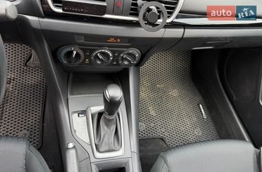 Хетчбек Mazda 3 2013 в Києві фото 7 Хетчбек Mazda 3 2013 в Києві