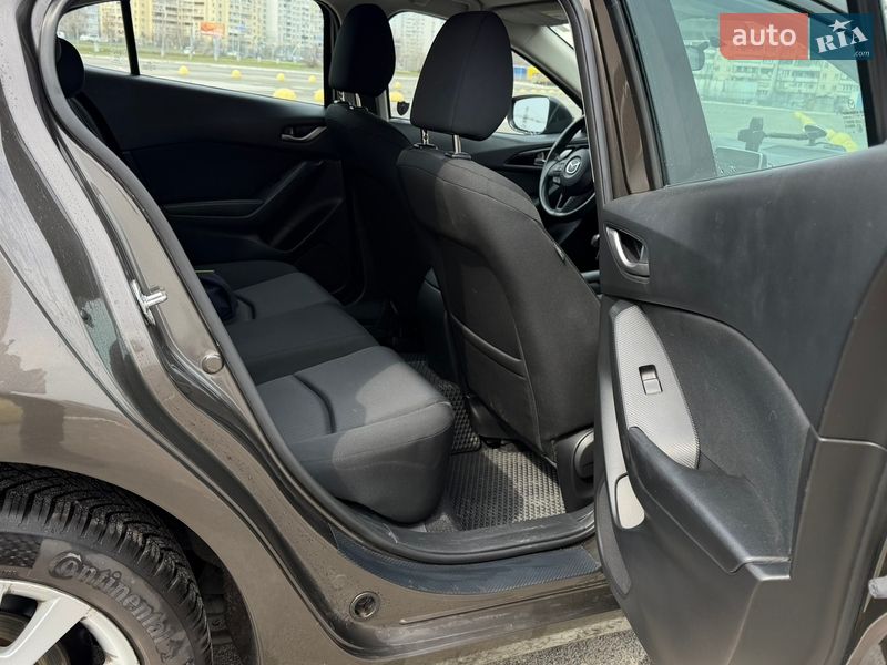 Хетчбек Mazda 3 2013 в Києві фото 11 Хетчбек Mazda 3 2013 в Києві