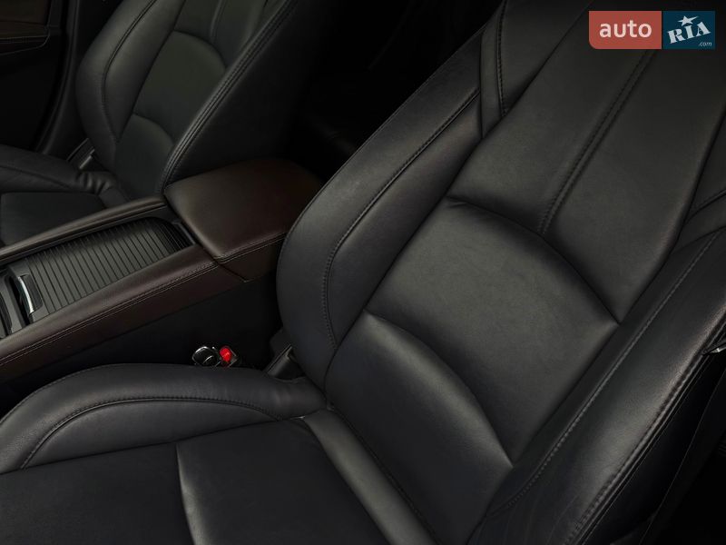 Хэтчбек Mazda 3 2018 в Новой Одессе фото 8 Хэтчбек Mazda 3 2018 в Новой Одессе