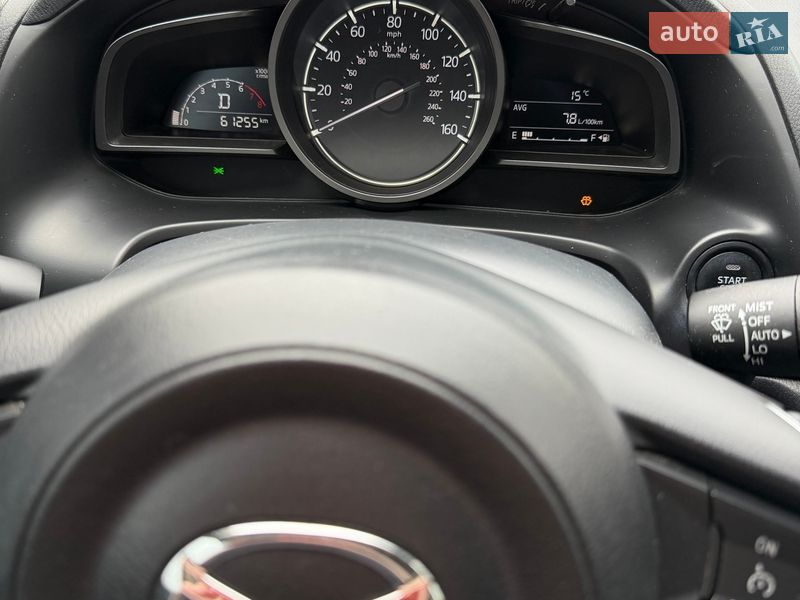 Хэтчбек Mazda 3 2018 в Новой Одессе фото 23 Хэтчбек Mazda 3 2018 в Новой Одессе