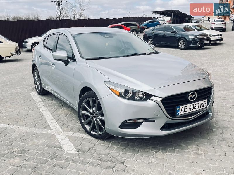 Седан Mazda 3 2018 в Дніпрі фото Седан Mazda 3 2018 в Дніпрі