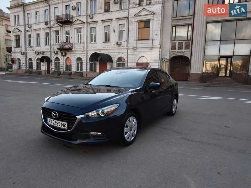Седан Mazda 3 2017 в Харькове
