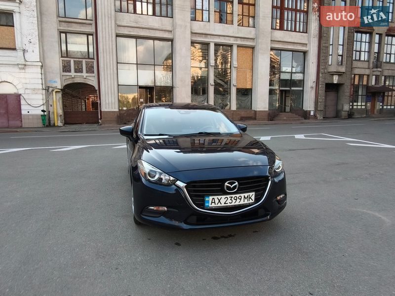 Седан Mazda 3 2017 в Харькове