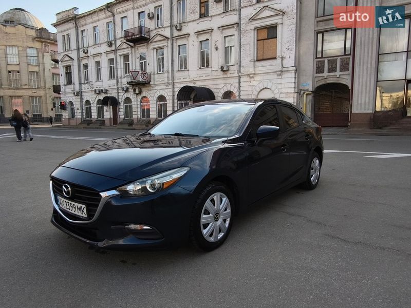 Седан Mazda 3 2017 в Харькове