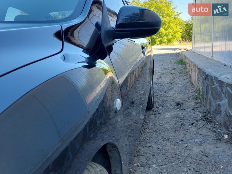 Седан Mazda 3 2010 в Краматорске