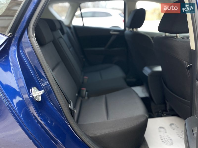 Хэтчбек Mazda 3 2009 в Киеве
