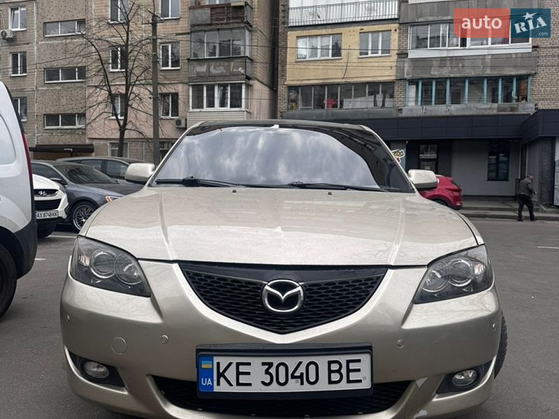 Седан Mazda 3 2005 в Дніпрі