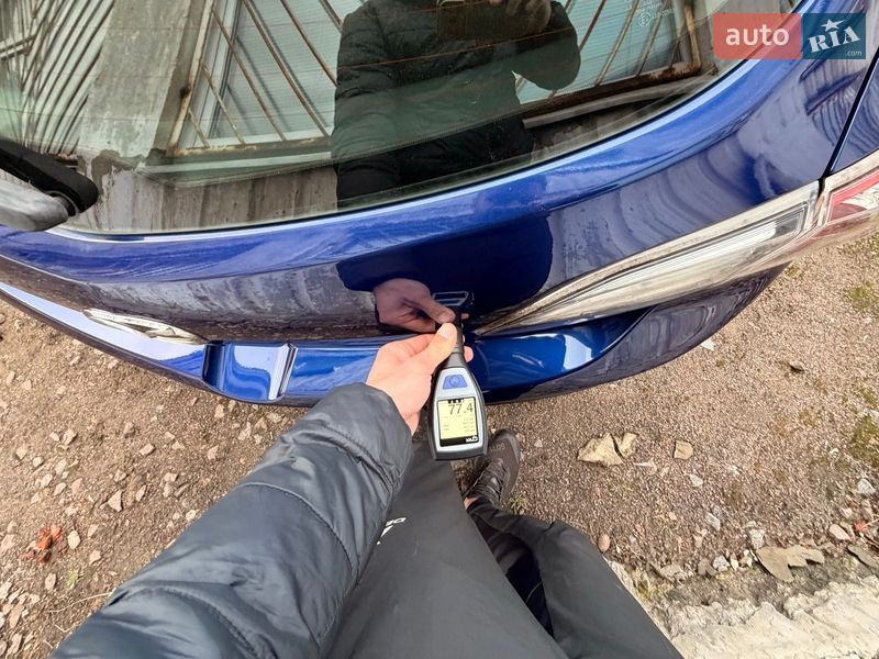Хэтчбек Mazda 3 2009 в Киеве