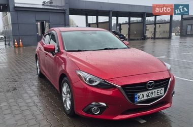 Хэтчбек Mazda 3 2015 в Киеве