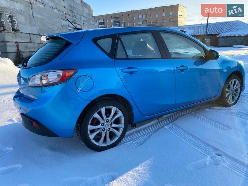 Хэтчбек Mazda 3 2009 в Лубнах