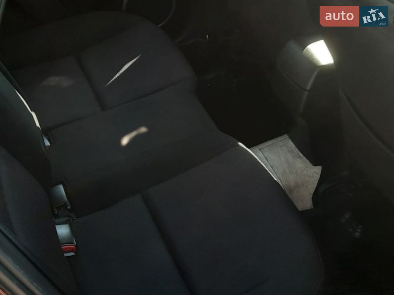 Хэтчбек Mazda 3 2006 в Белой Церкви