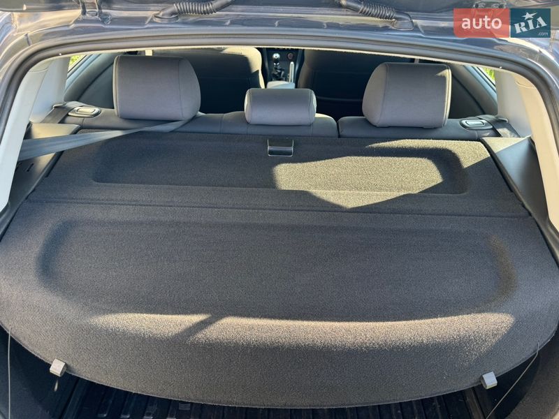 Хэтчбек Mazda 3 2005 в Галиче фото 26 Хэтчбек Mazda 3 2005 в Галиче