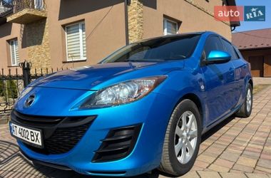 Хэтчбек Mazda 3 2009 в Калуше
