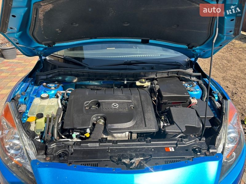 Хэтчбек Mazda 3 2009 в Калуше