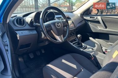 Хэтчбек Mazda 3 2009 в Калуше