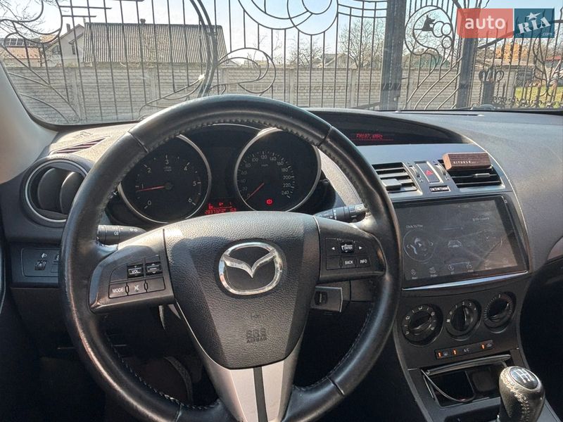 Хэтчбек Mazda 3 2009 в Калуше