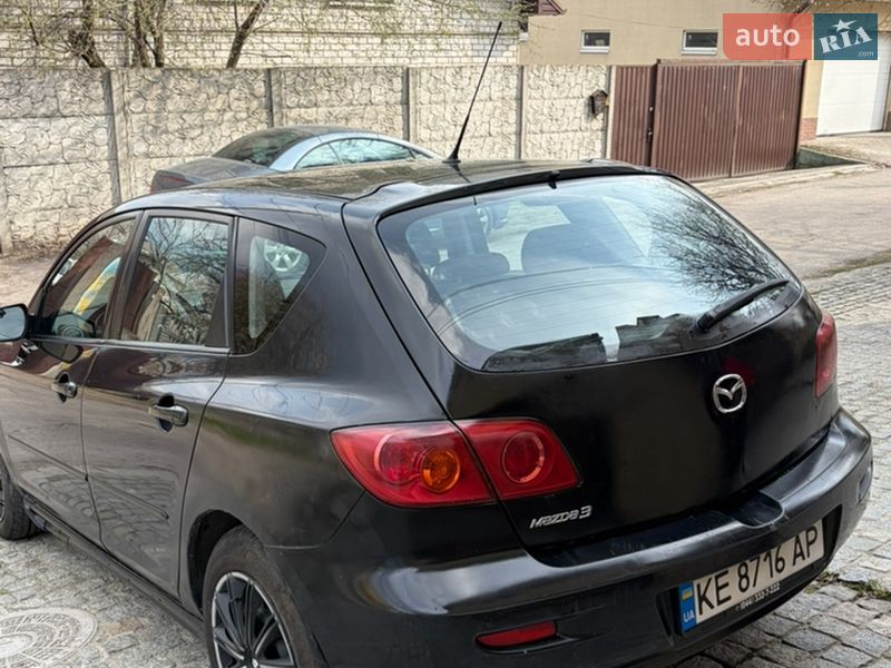 Хэтчбек Mazda 3 2004 в Днепре