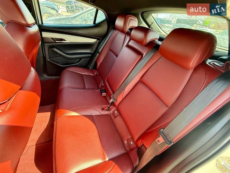 Хетчбек Mazda 3 2020 в Києві