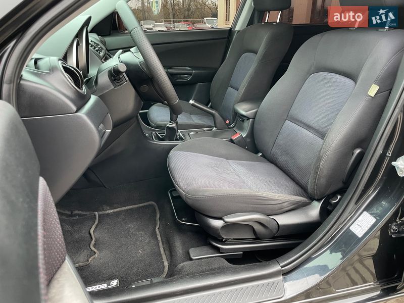Седан Mazda 3 2007 в Бердичеве