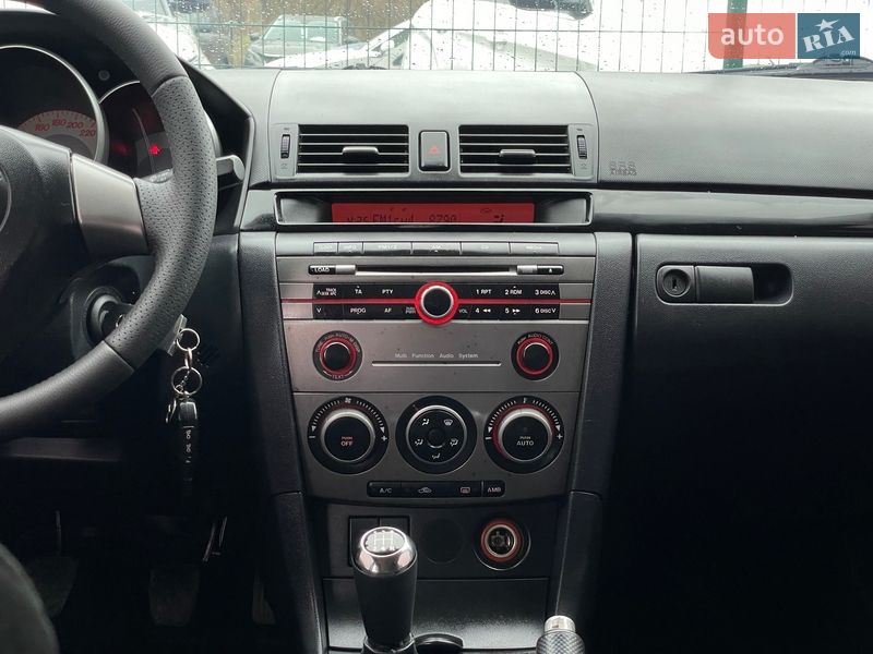 Седан Mazda 3 2007 в Бердичеве