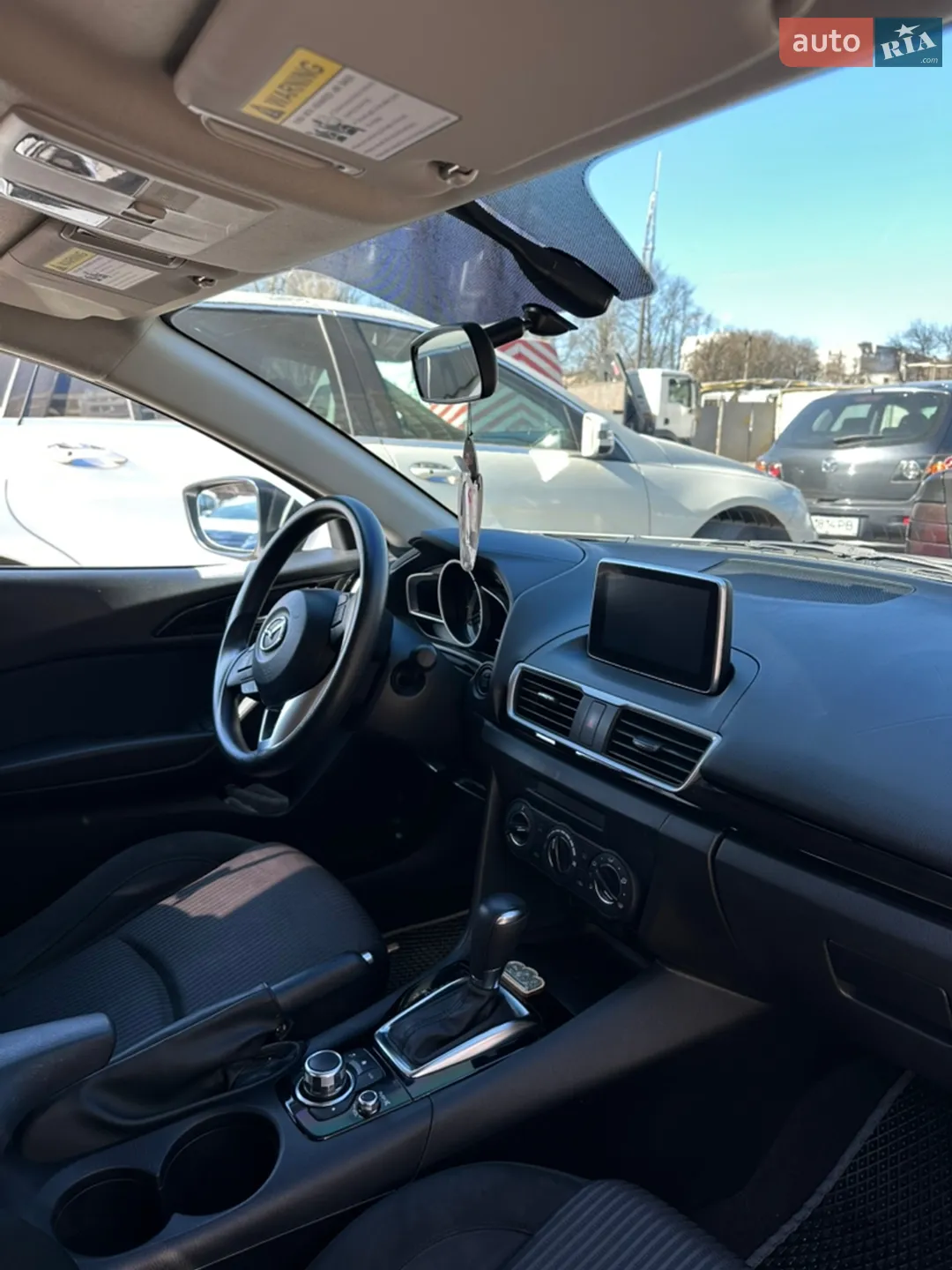 2015 Mazda 3 - мініатюра 18