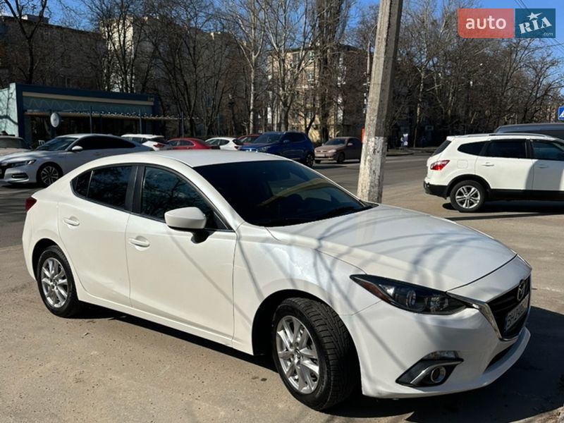 Седан Mazda 3 2015 в Одесі