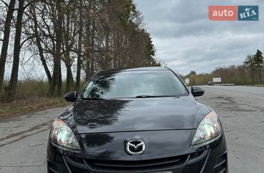 Седан Mazda 3 2010 в Корце