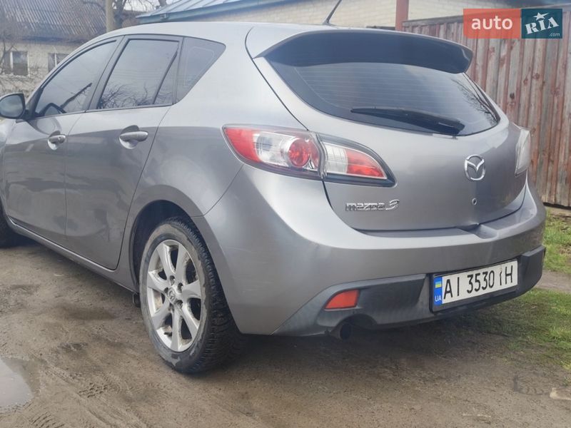 Хэтчбек Mazda 3 2009 в Шостке