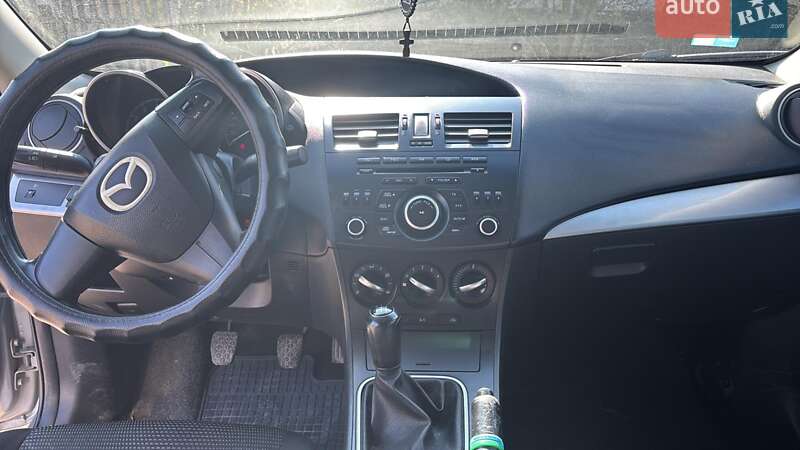Хетчбек Mazda 3 2012 в Жмеринці