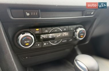 Седан Mazda 3 2016 в Харкові