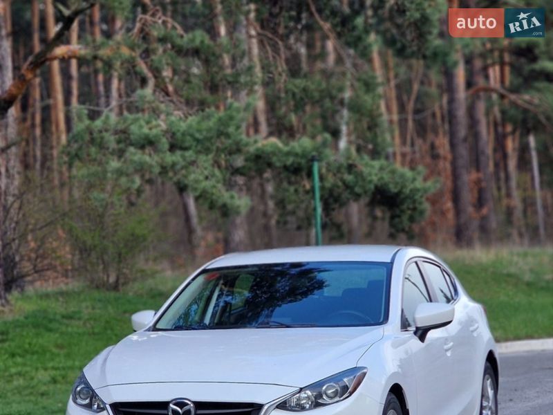 Хетчбек Mazda 3 2015 в Києві фото 3 Хетчбек Mazda 3 2015 в Києві