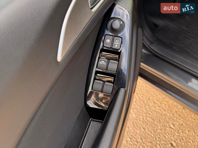 Седан Mazda 3 2017 в Харькове