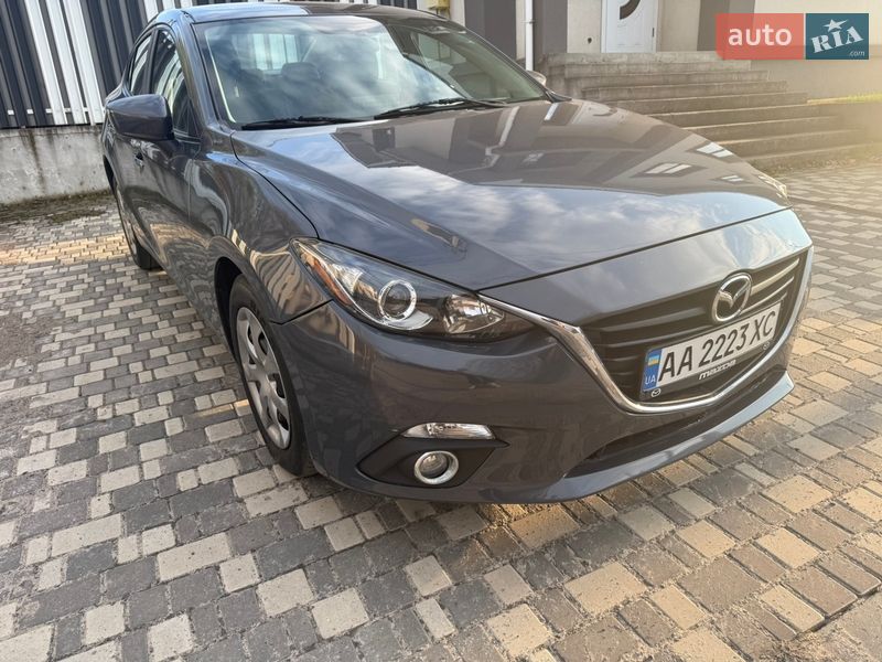 Седан Mazda 3 2014 в Києві
