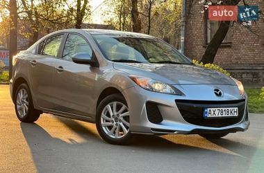 Седан Mazda 3 2013 в Киеве