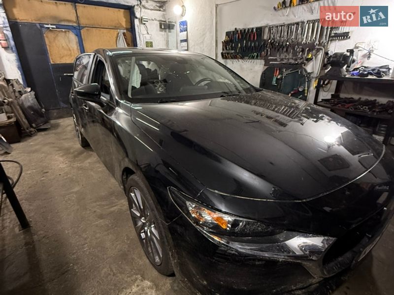 Седан Mazda 3 2020 в Киеве фото 13 Седан Mazda 3 2020 в Киеве
