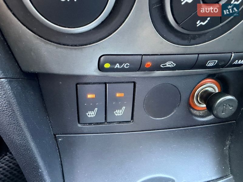 Седан Mazda 3 2007 в Киеве