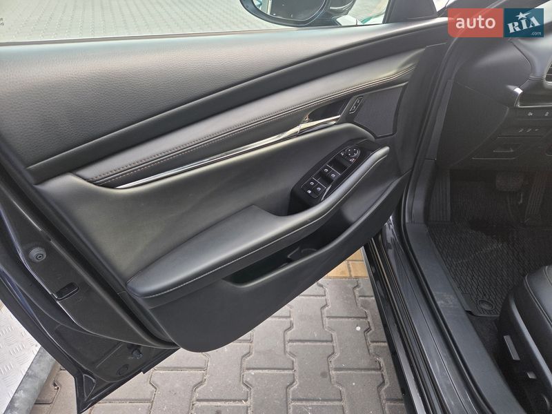 Хетчбек Mazda 3 2024 в Києві