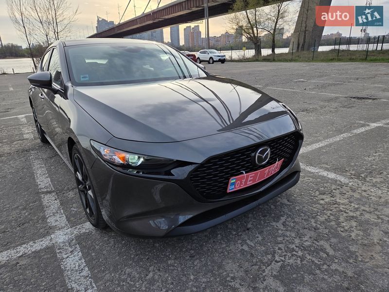 Хетчбек Mazda 3 2024 в Києві