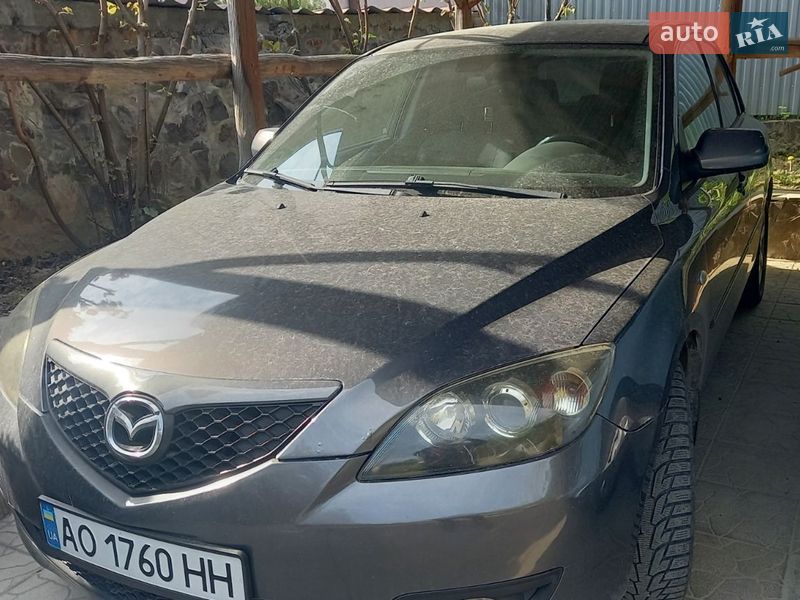 Хетчбек Mazda 3 2006 в Ужгороді