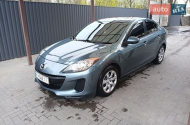 Седан Mazda 3 2012 в Кременчуці