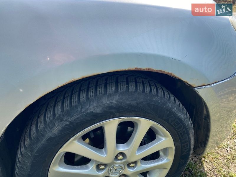 Хэтчбек Mazda 3 2004 в Звягеле