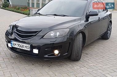 Хэтчбек Mazda 3 2004 в Николаеве