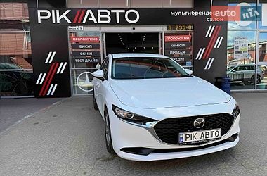 Седан Mazda 3 2021 в Львове