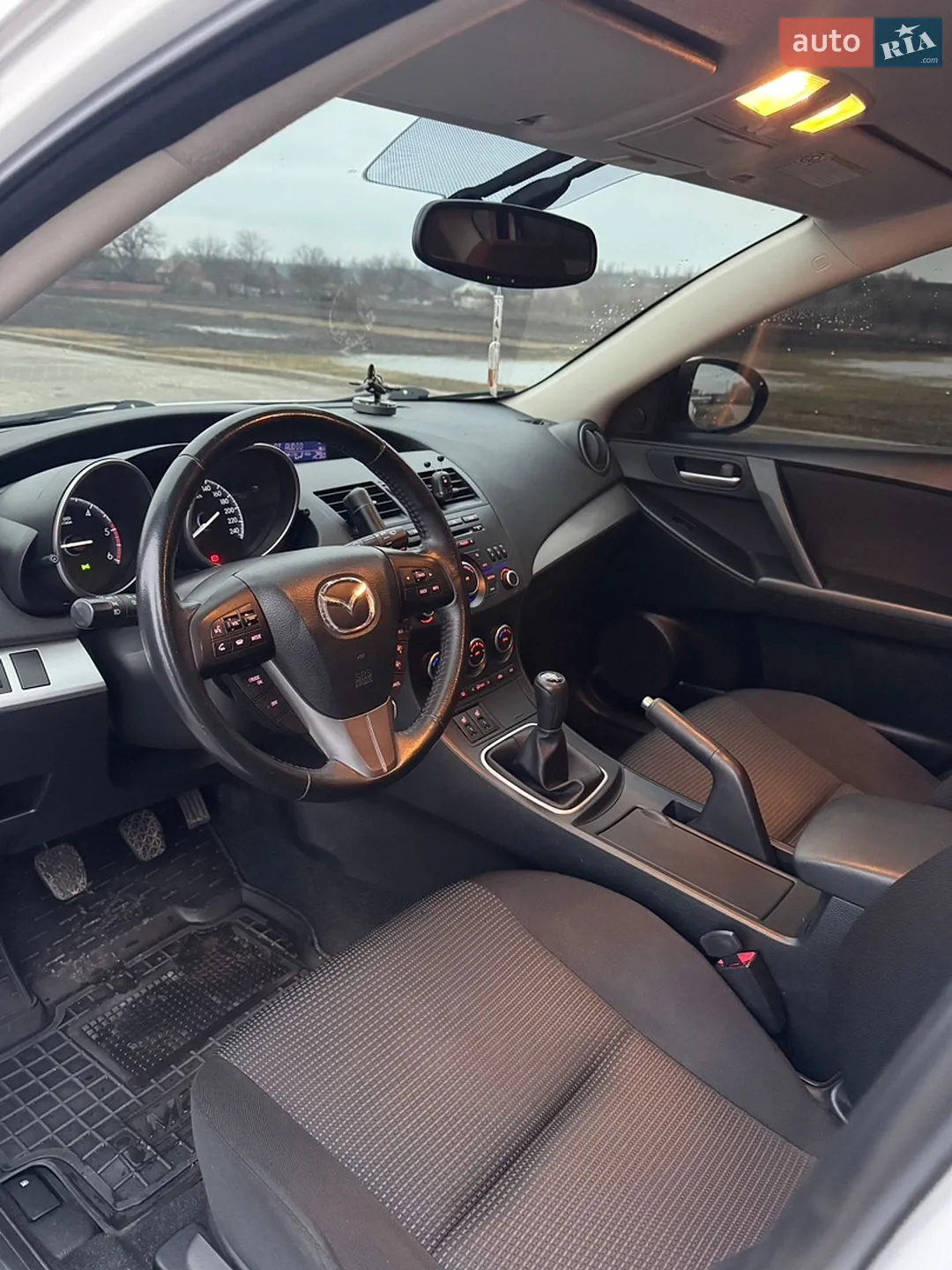 2011 Mazda 3 - мініатюра 8