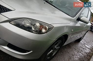 Хетчбек Mazda 3 2004 в Жовтих Водах