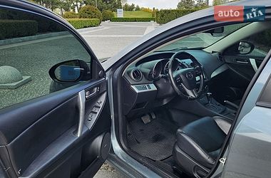 Хэтчбек Mazda 3 2013 в Днепре