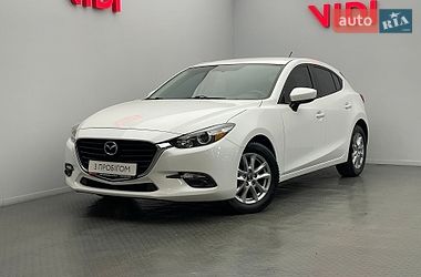 Хэтчбек Mazda 3 2017 в Киеве