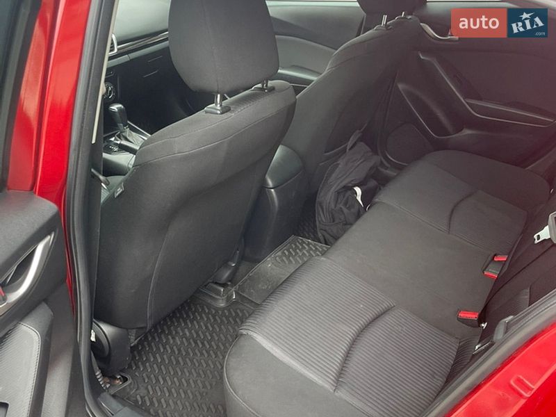 Хетчбек Mazda 3 2016 в Черкасах