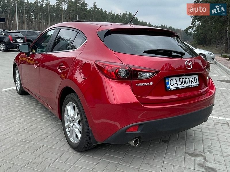 Хетчбек Mazda 3 2016 в Черкасах