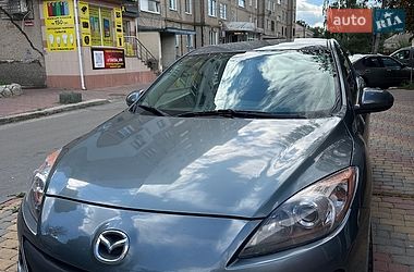 Седан Mazda 3 2012 в Виннице